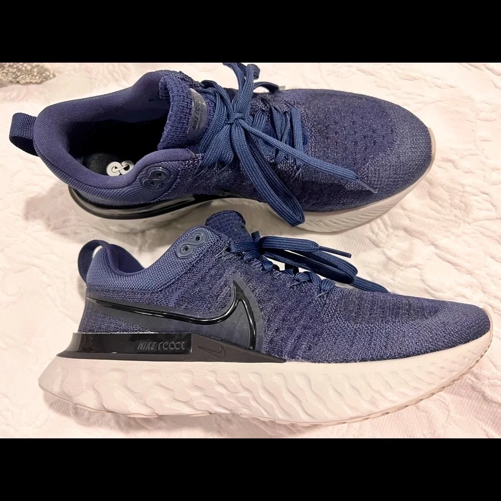 React Infinity Run Flyknit 2 Running Shoes NWT unisex - Picture 3 of 13